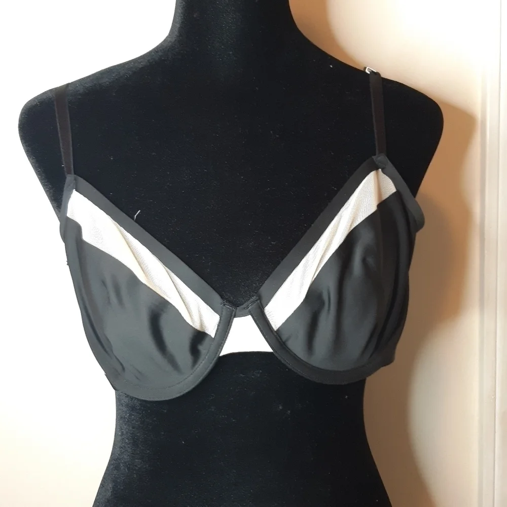Victoria secret bra